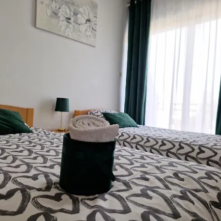 Motel 